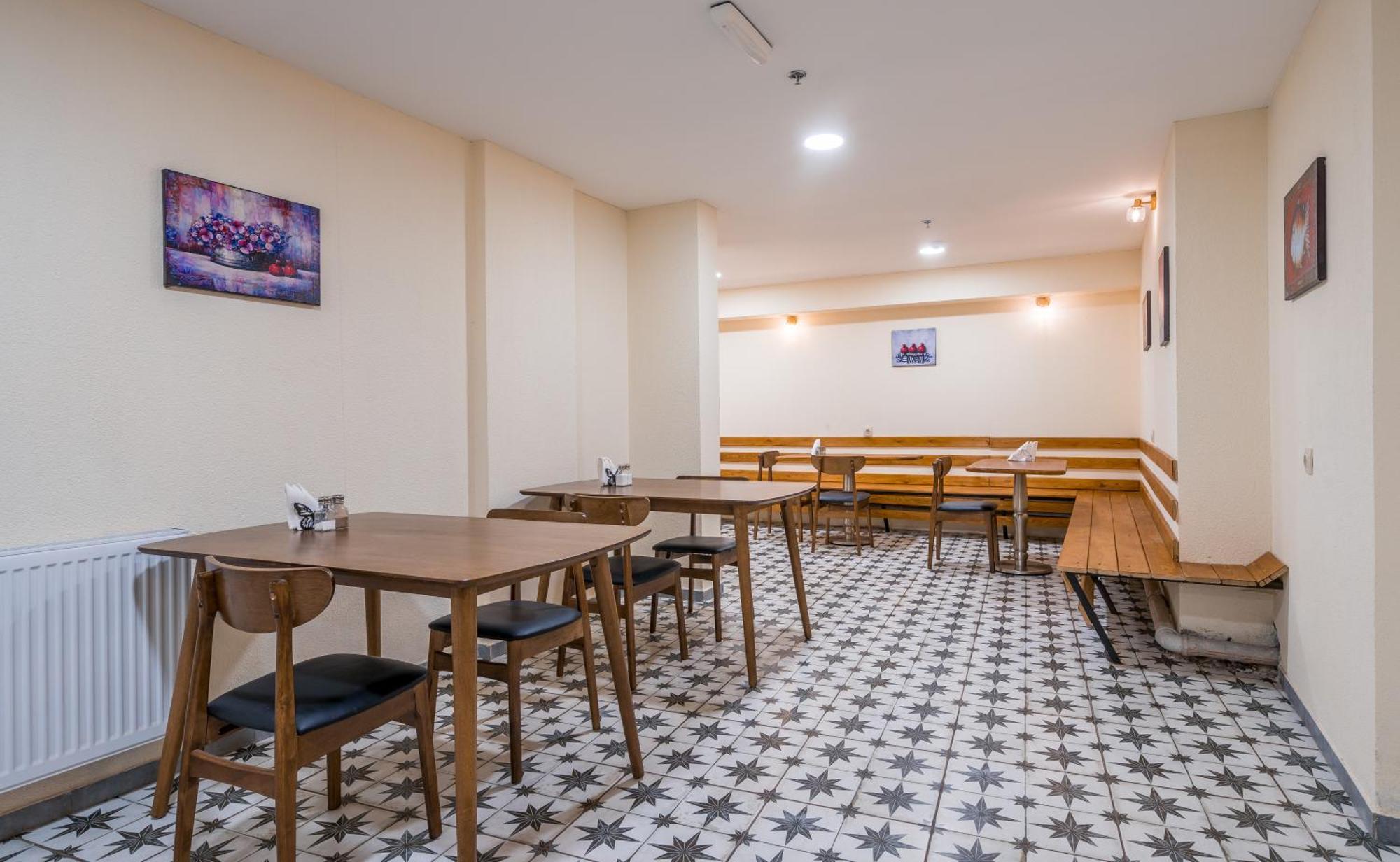 Green Inn Hotel Tiflis Dış mekan fotoğraf